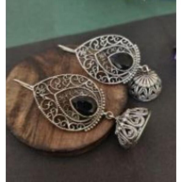 Women’s Silver And Black Oxidised Earring