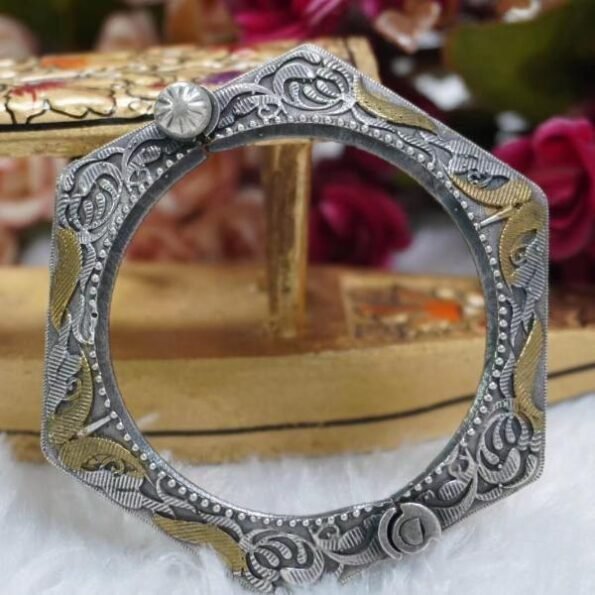 Oxidised Stylish Fashionable Bangle For Women