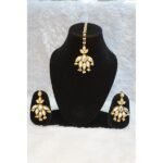 earring and magteka set