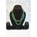 Women Dual Layer Green Kundan Studded Jewellery Set