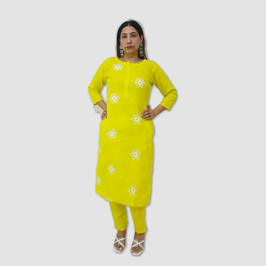 Women’s Beautiful Kurti Set