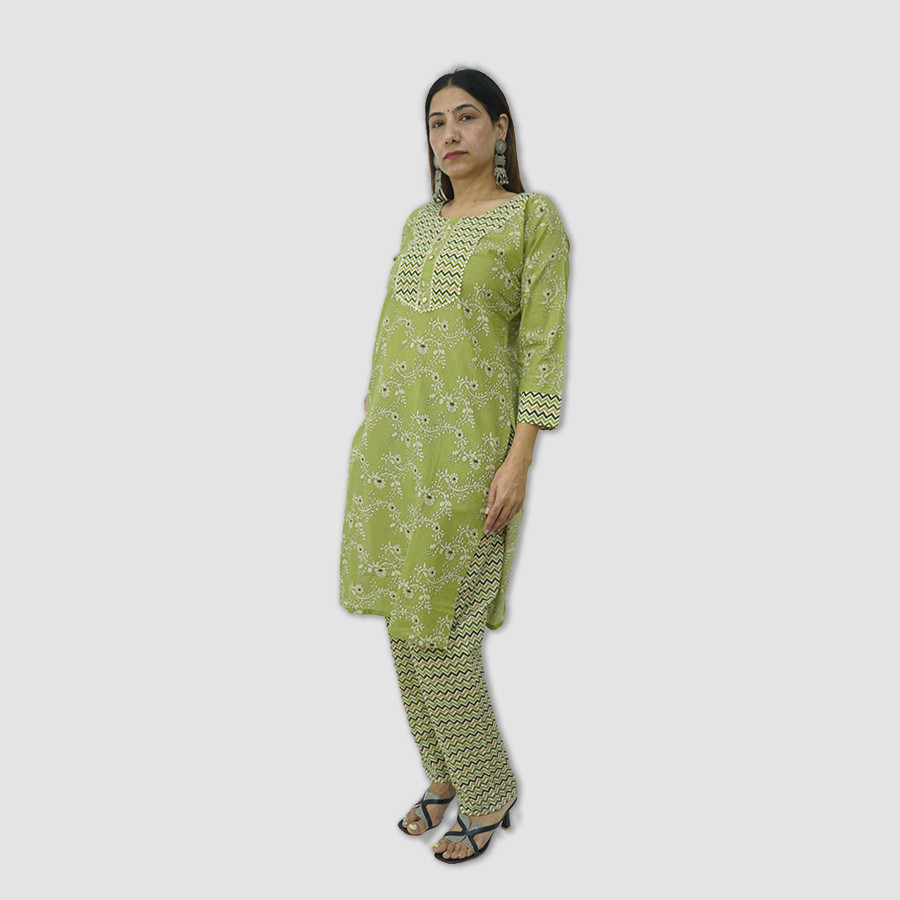 Women's Slim Fit Ethnic Kurti Set