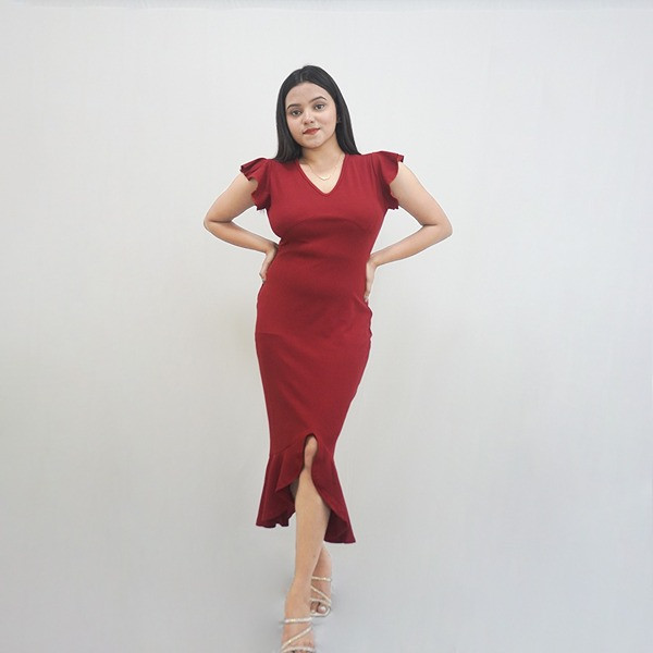 Women’s Solid Maroon Bodycon Knee Length Dress